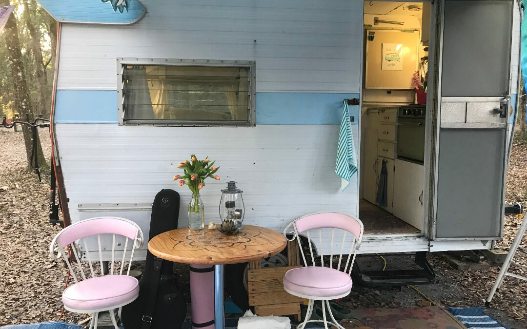 How to Downsize for Tiny Living in 5 Basic Steps